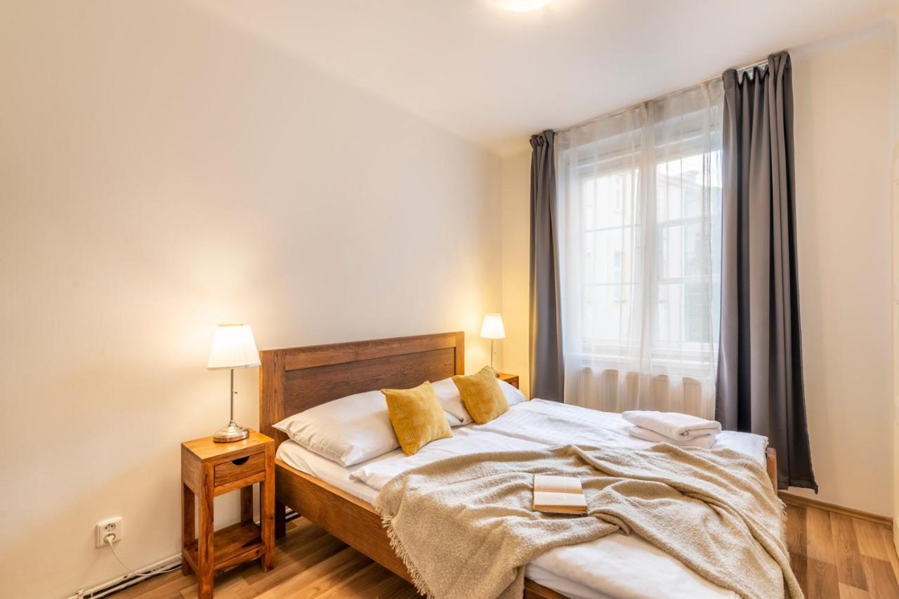 Apart Otel Templova - Old Town