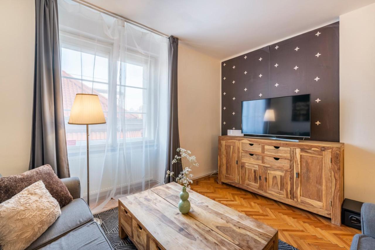Apart Otel Templova - Old Town Prag